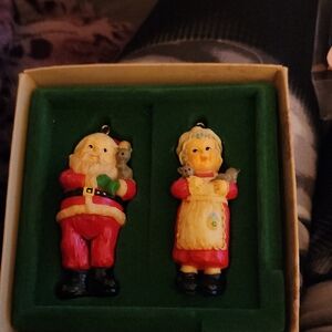 Christmas Santa and Mrs. Claus Pair Hanging Ornaments 1981 - Red, Gold, Green